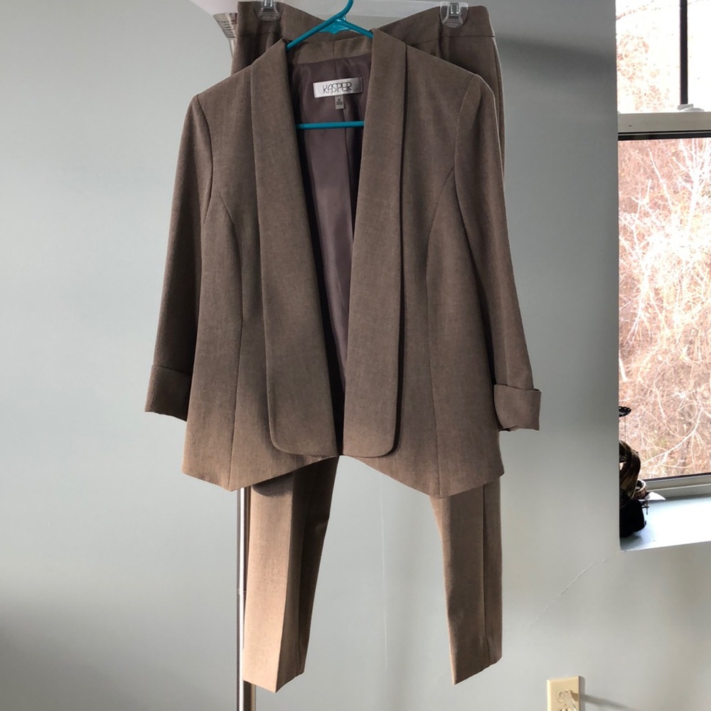 Gray/Brown Women’s Pantsuit